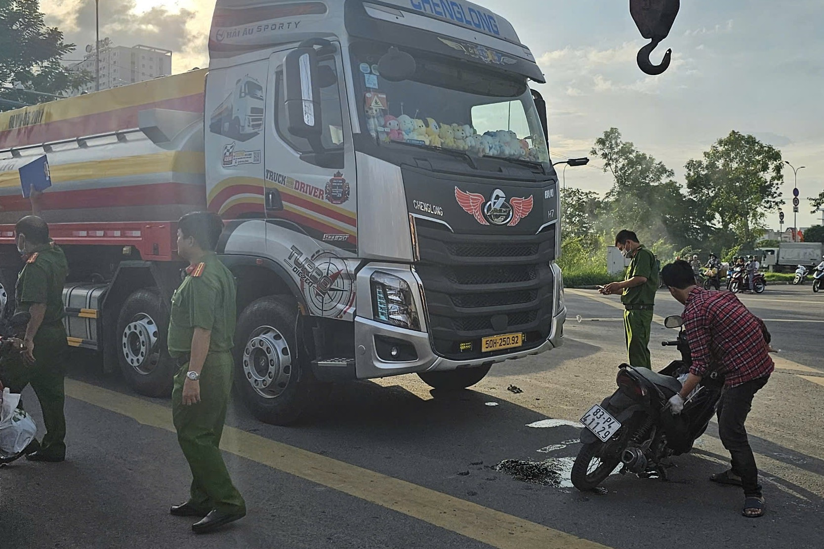 Bản tin cuối ngày 26/8: Va chạm với xe bồn ở TPHCM, đôi nam nữ tử vong