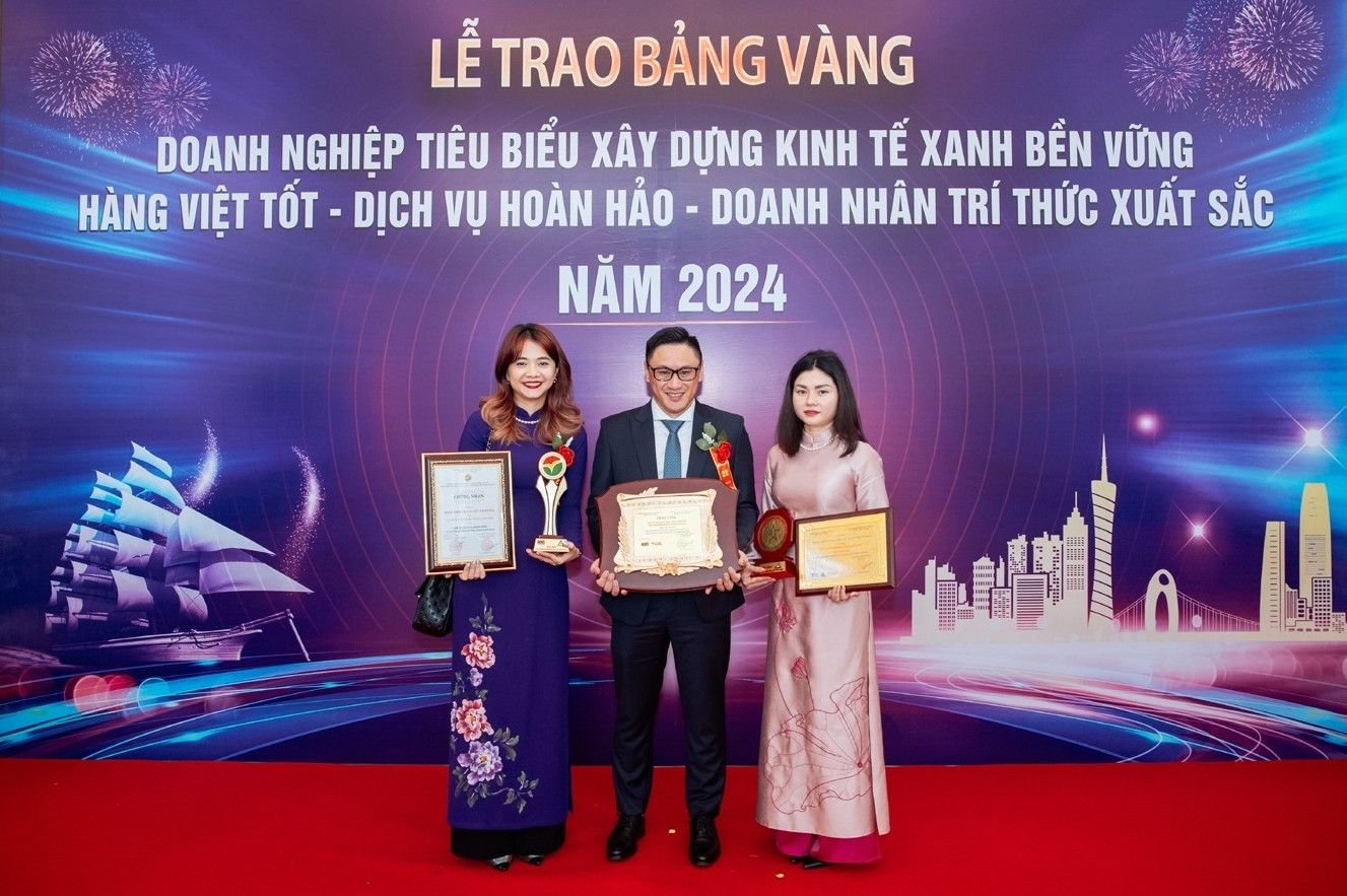 Norbreeze Collective Asia lập hat-trick giải thưởng