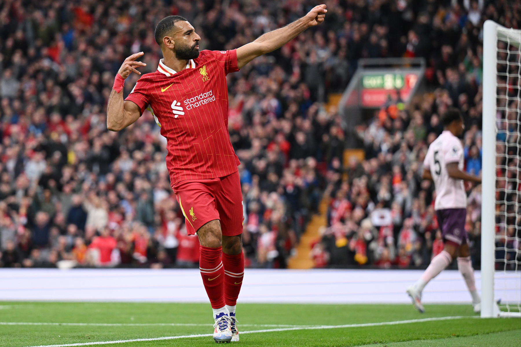 Salah Liverpool Brentford.jpg