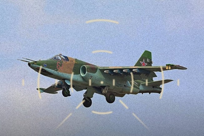 Video tên lửa phòng không vác vai của Ukraine bắn hạ tiêm kích Su-25 Nga