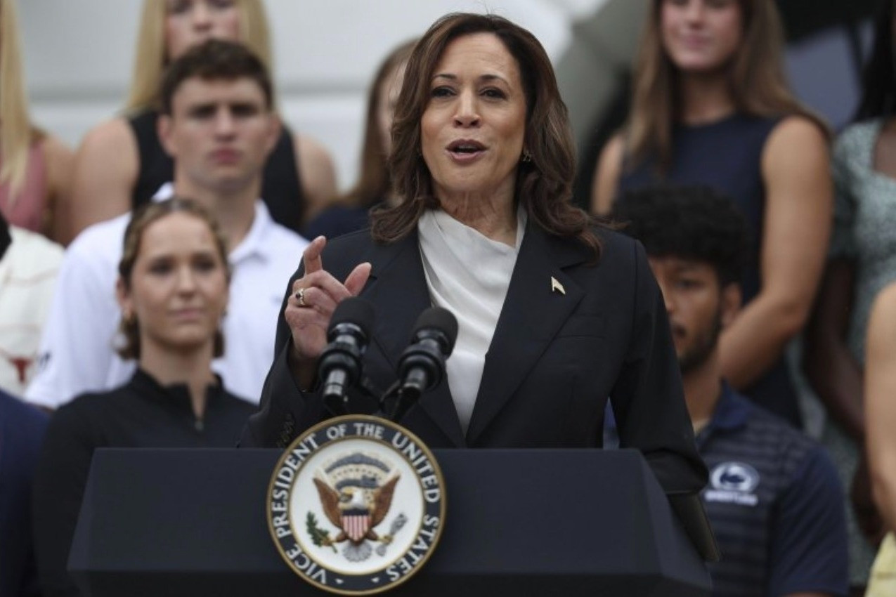 Bà Kamala Harris chính thức được chọn là ứng viên Tổng thống của đảng Dân chủ