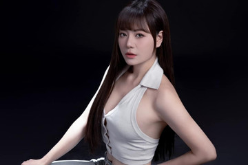 Diễn viên Thanh Hương sexy khó cưỡng, MC Trần Ngọc VTV hạnh phúc bên vợ kém tuổi