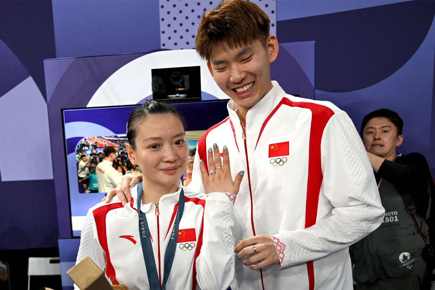 Huang Yaqiong Liu Yuchen Olympic Paris.jpg