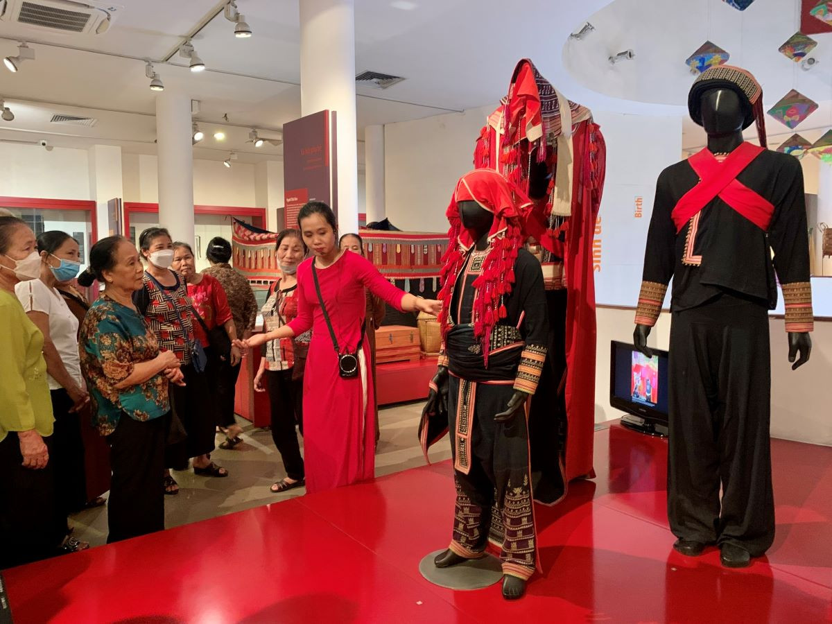 35. Chuyển đổi xanh trong đào tạo du lịch.jpg