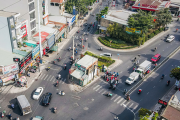 Bản tin sáng 30/8: Kỳ lạ nhà 4 mặt tiền, như bùng binh nằm giữa đường Hà Nội