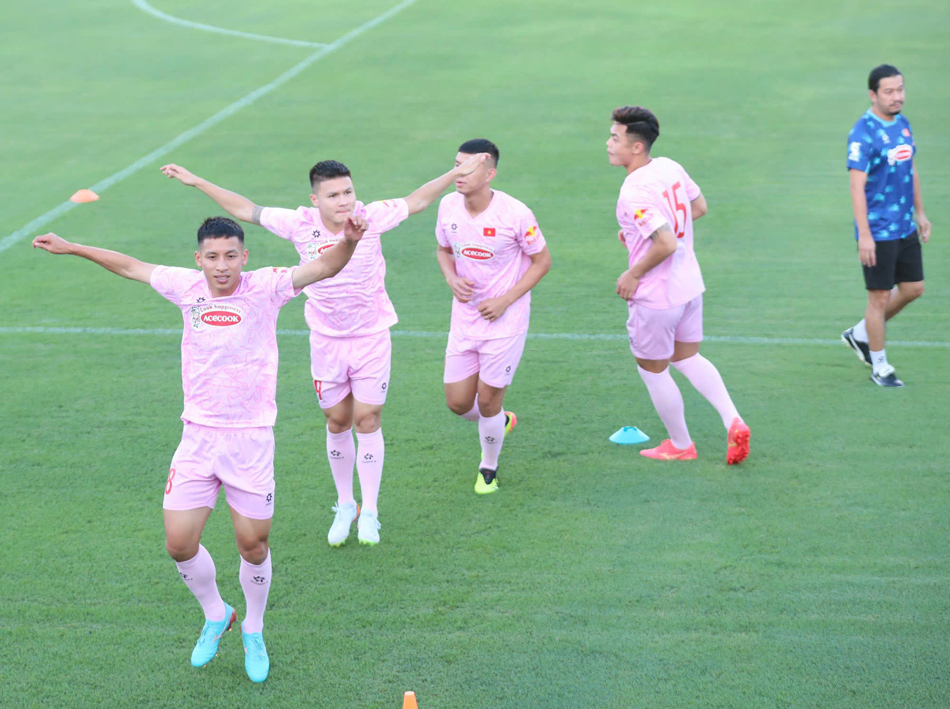 tuyen viet nam 4.jpg