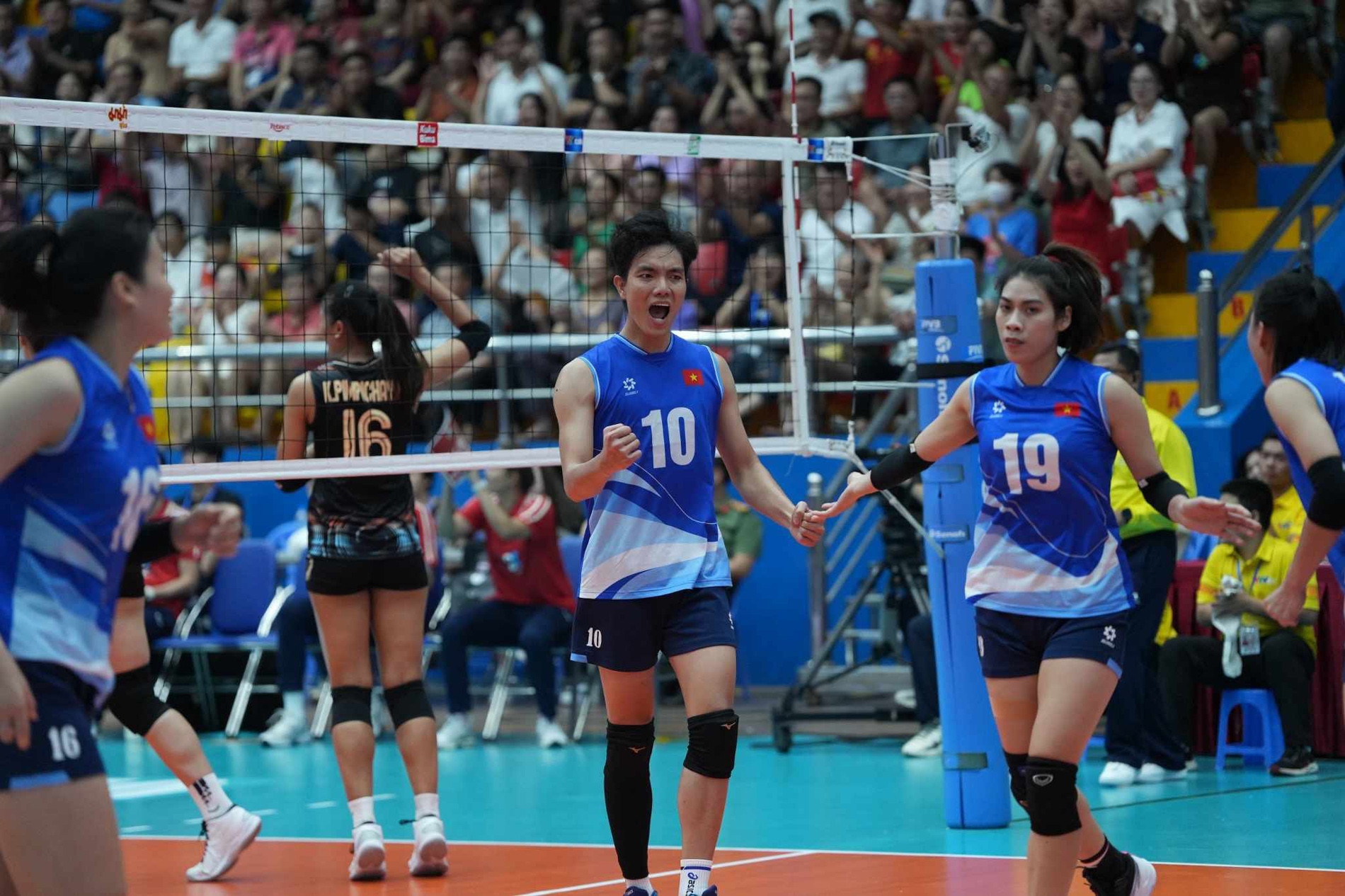 tuyen bong chuyen nu viet nam   thai lan 3.jpg