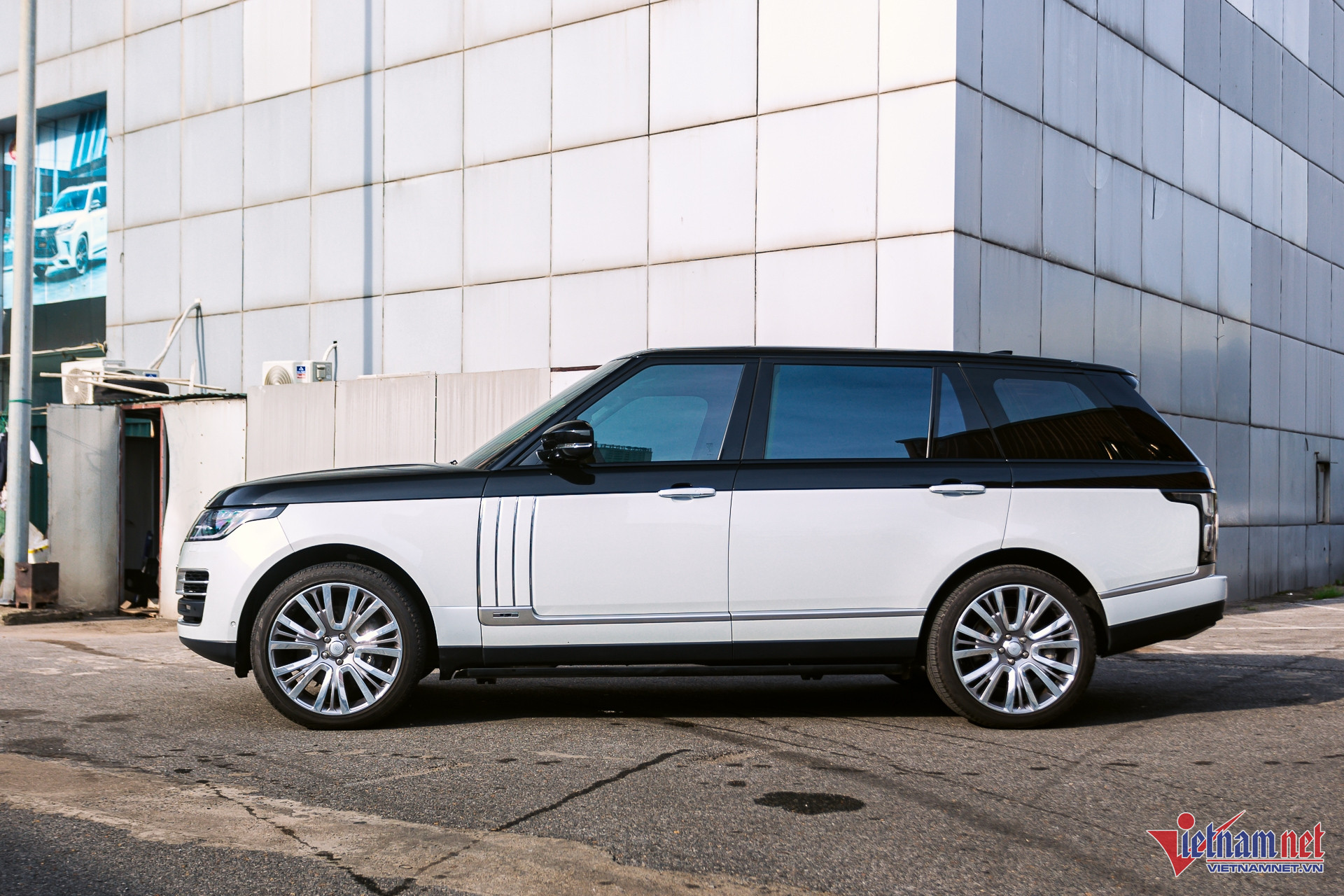 W-range rover 7.JPG.jpg