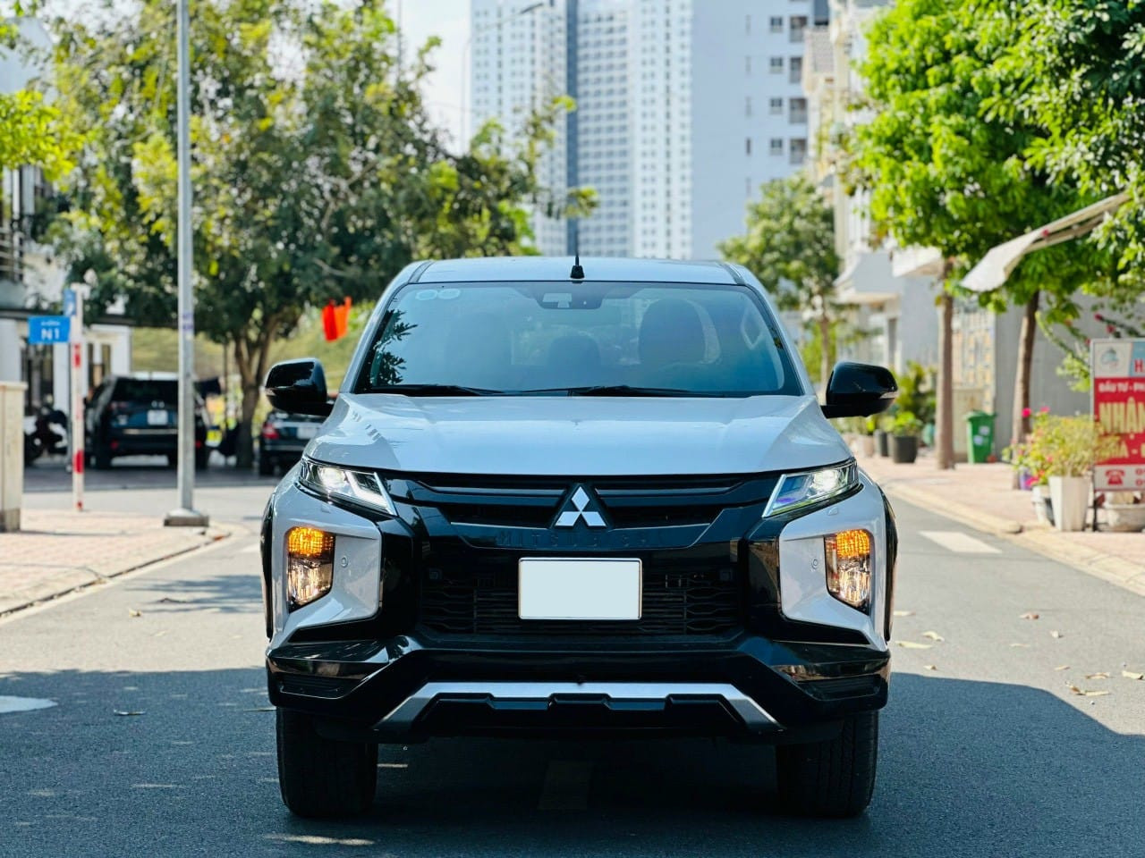 mitsubishi triton athlete 2.jpg