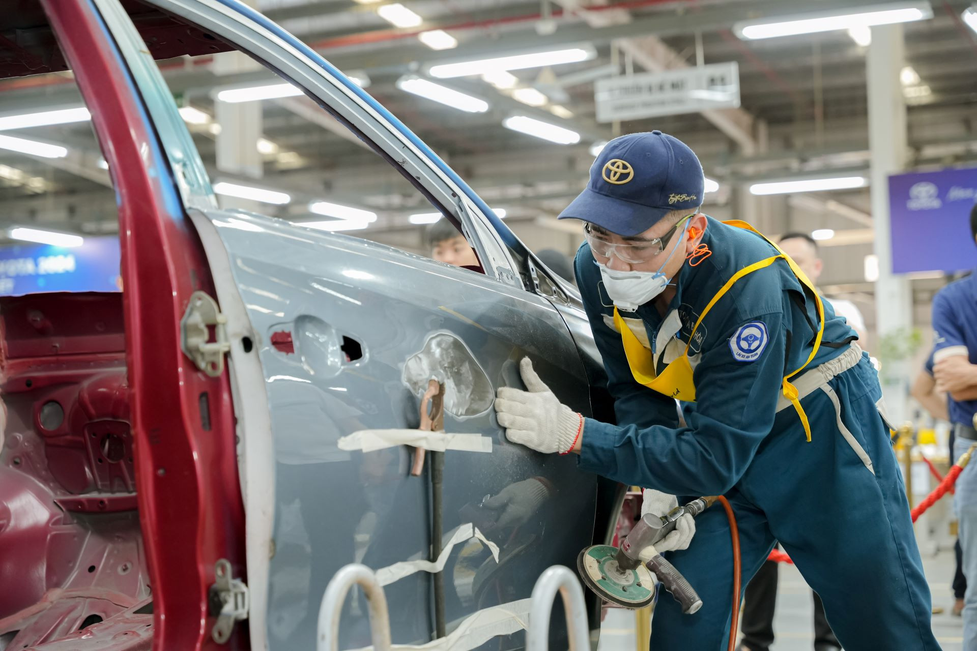 CNHT Toyota hoi thi tay nghe 1