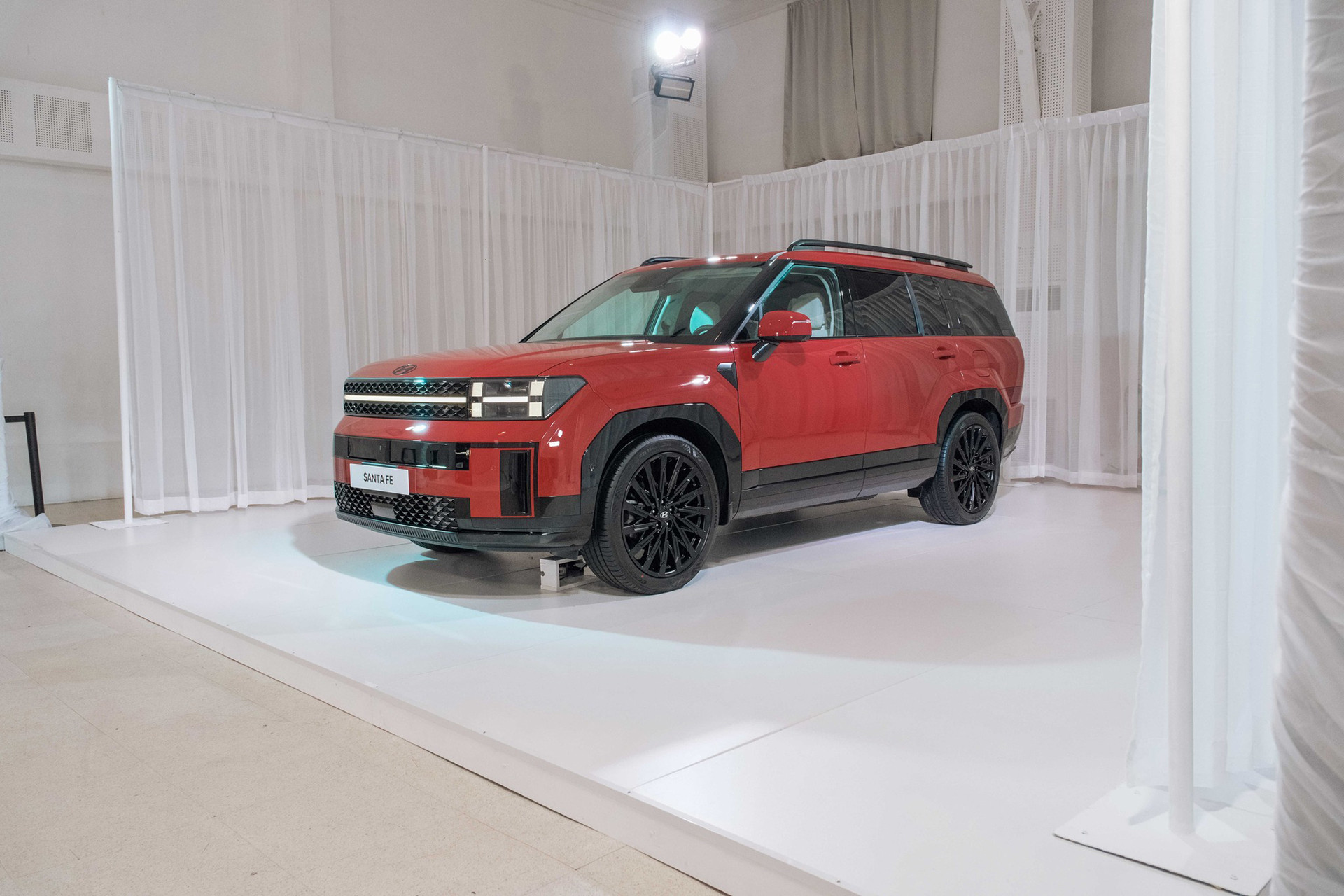 santa fe 2024 2.jpg