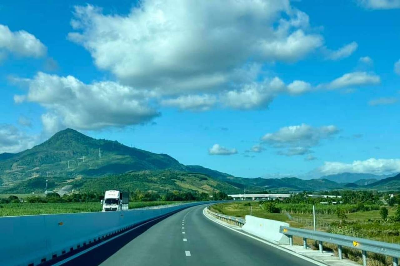 6 tháng xây dựng 2 luật, ban hành nhiều nghị định liên quan đến giao thông
