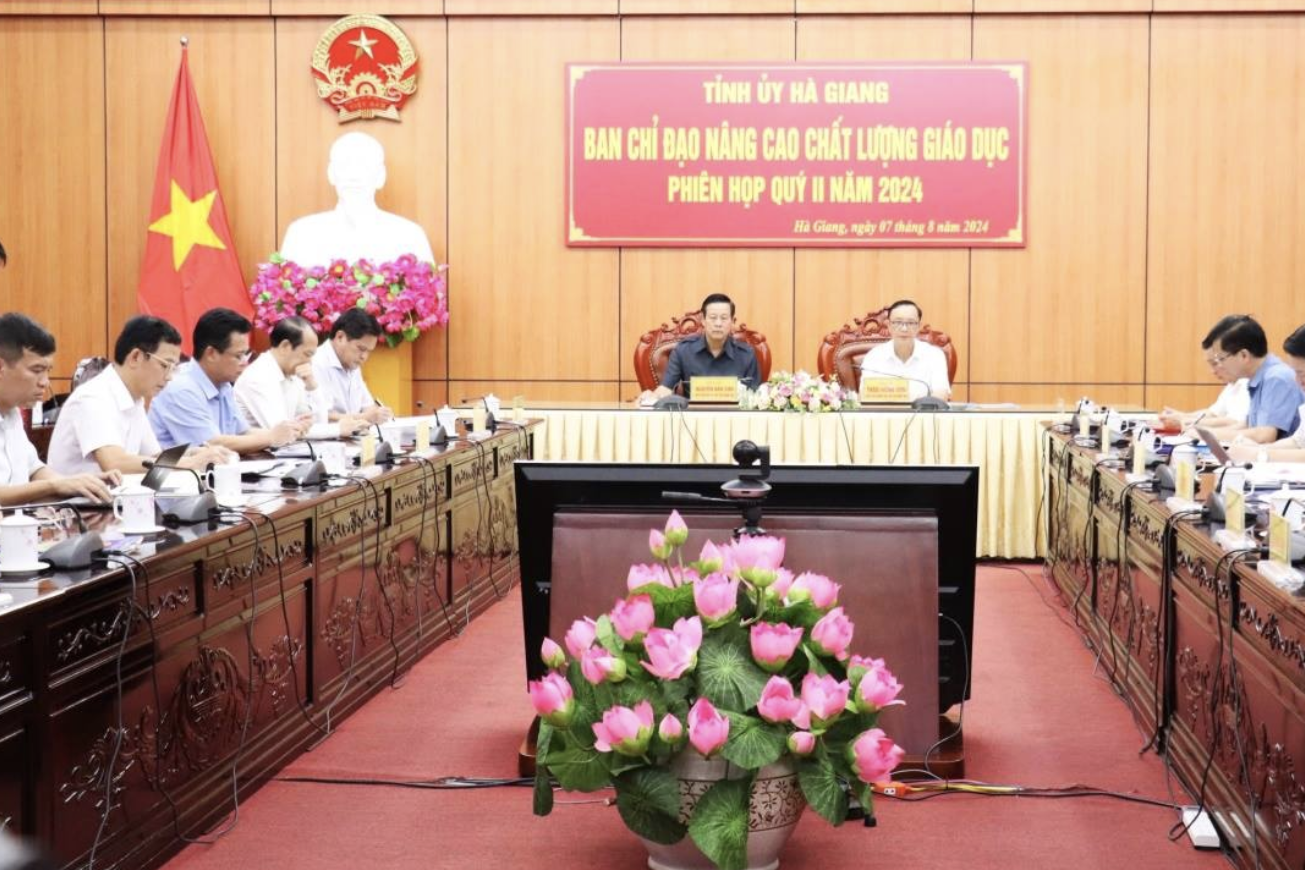 Hà Giang đẩy mạnh CĐS, tăng cường ứng dụng CNTT trong giáo dục và đào tạo