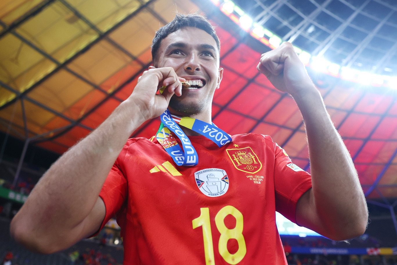 Liverpool dốc két chiêu mộ nhà vô địch Euro 2024