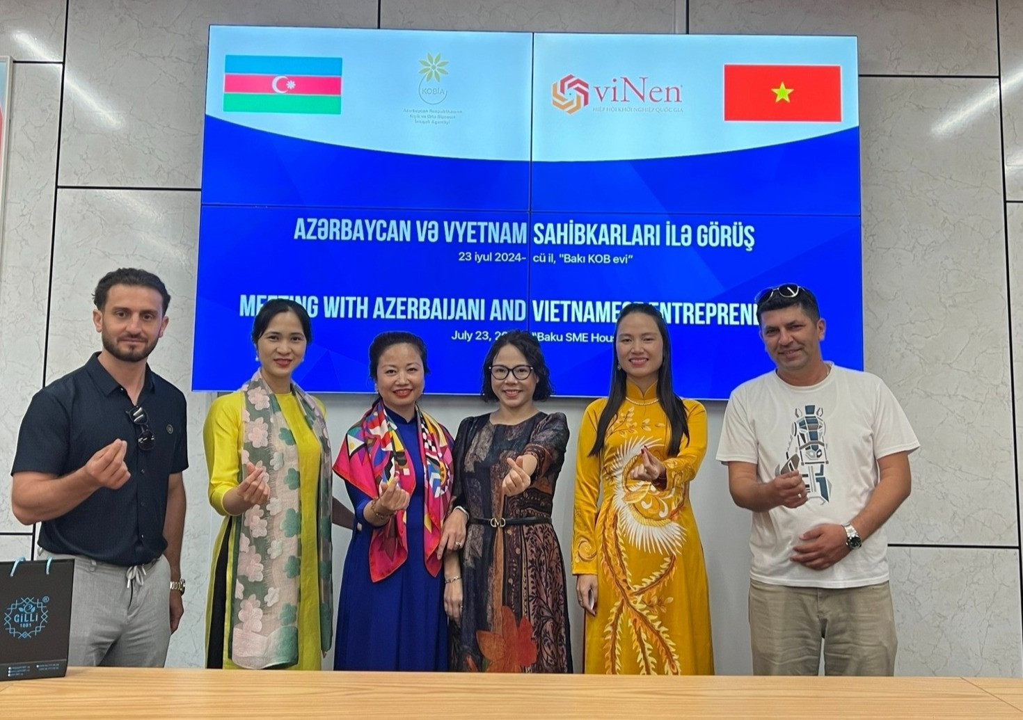 Resized Image 1920x1440.jpg