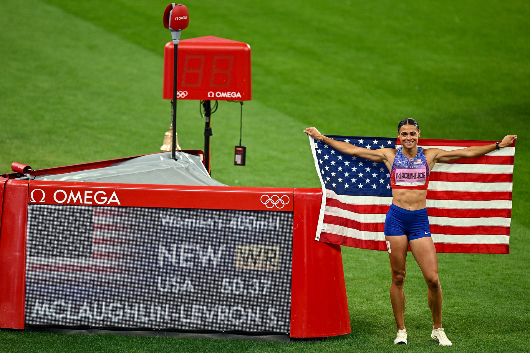 Olympic 2024 ngày 8/8: Noah Lyles hụt HCV