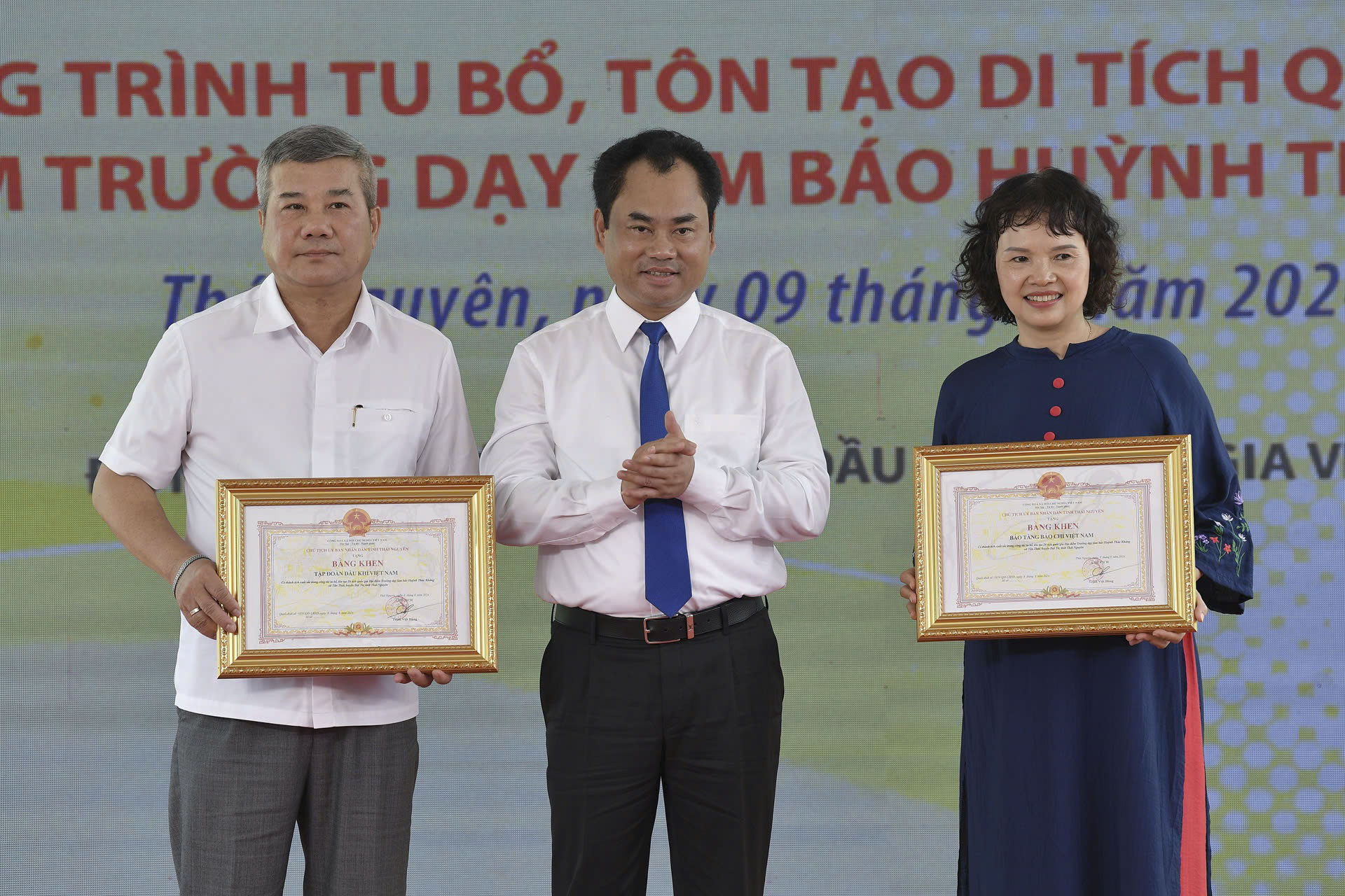 khánh thành trường dạy làm báo_10.JPG.jpg