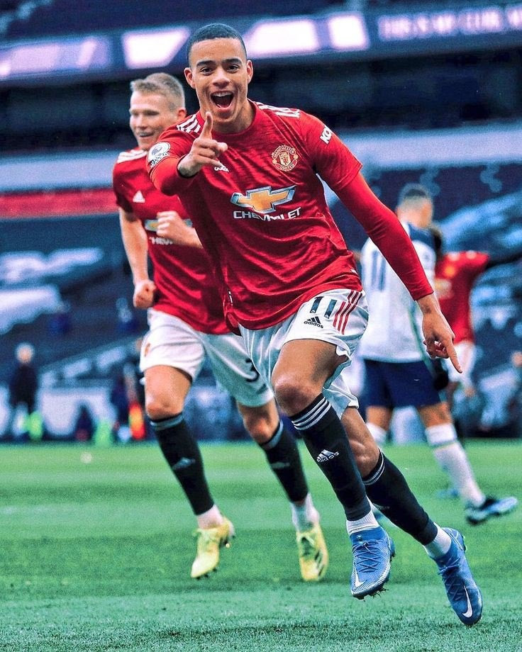 Mason Greenwood 3.jpg