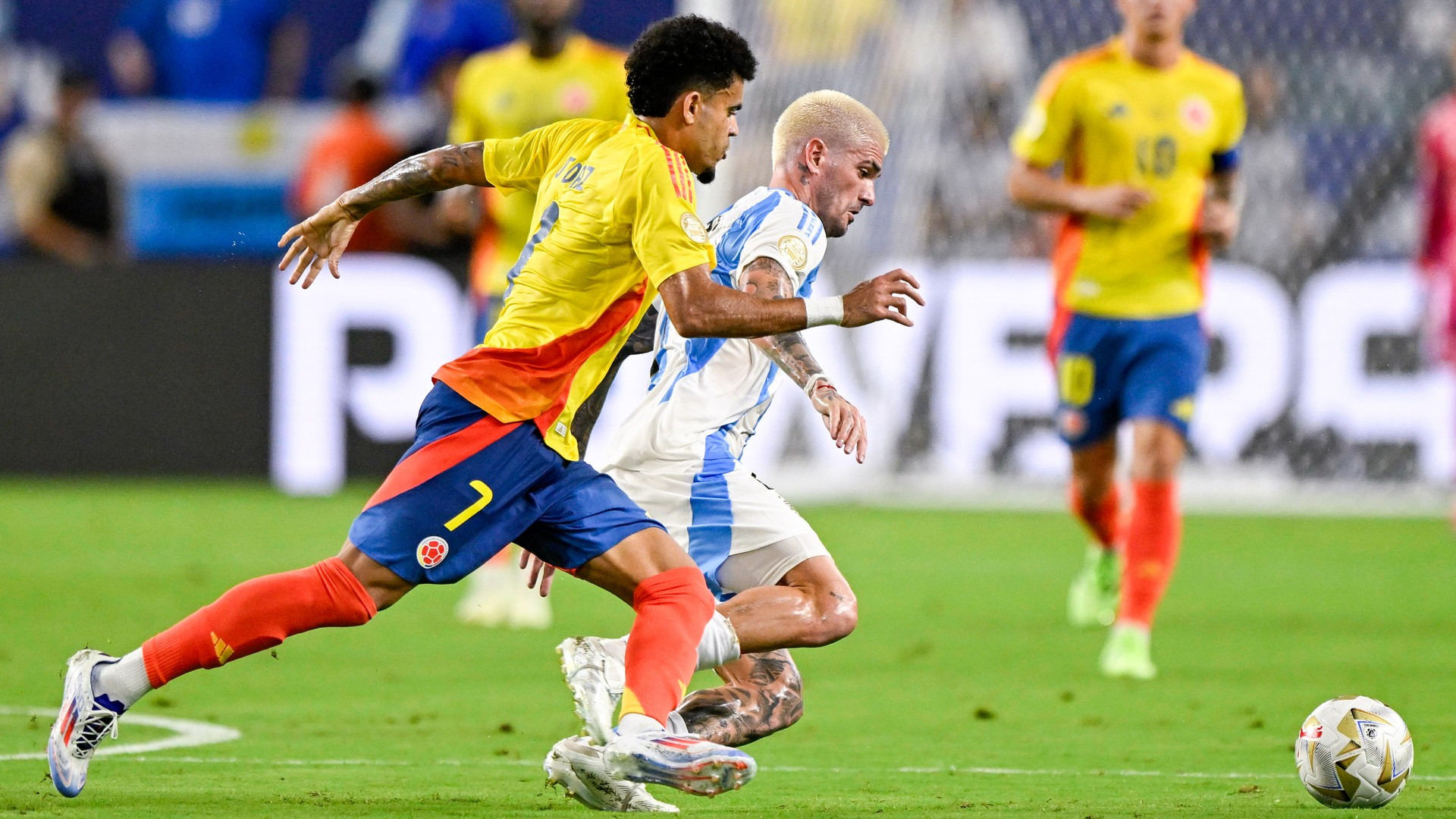 Nhận định bóng đá Colombia vs Argentina: Cạm bẫy sân khách Argentina Colombia Copa.jpeg