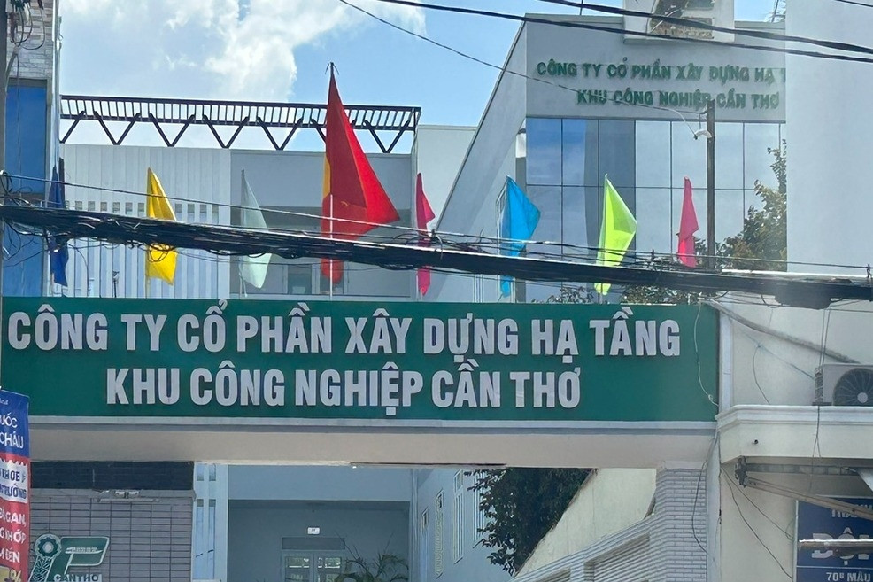 Bắt Tổng giám đốc Công ty xây dựng hạ tầng khu công nghiệp Cần Thơ