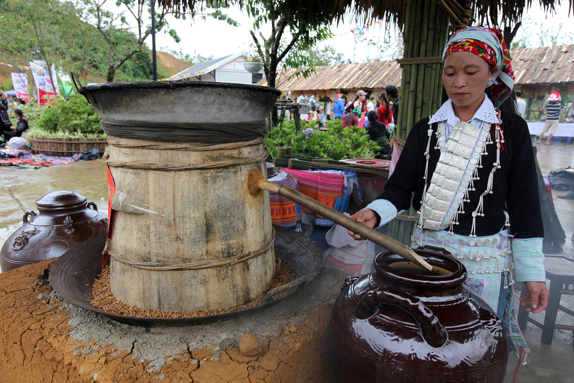 Chuyển đổi cây trồng trên đất lúa giúp nông dân thoát nghèo bền vững