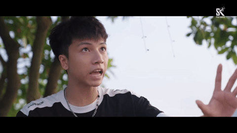 Đi giữa trời rực rỡ 30