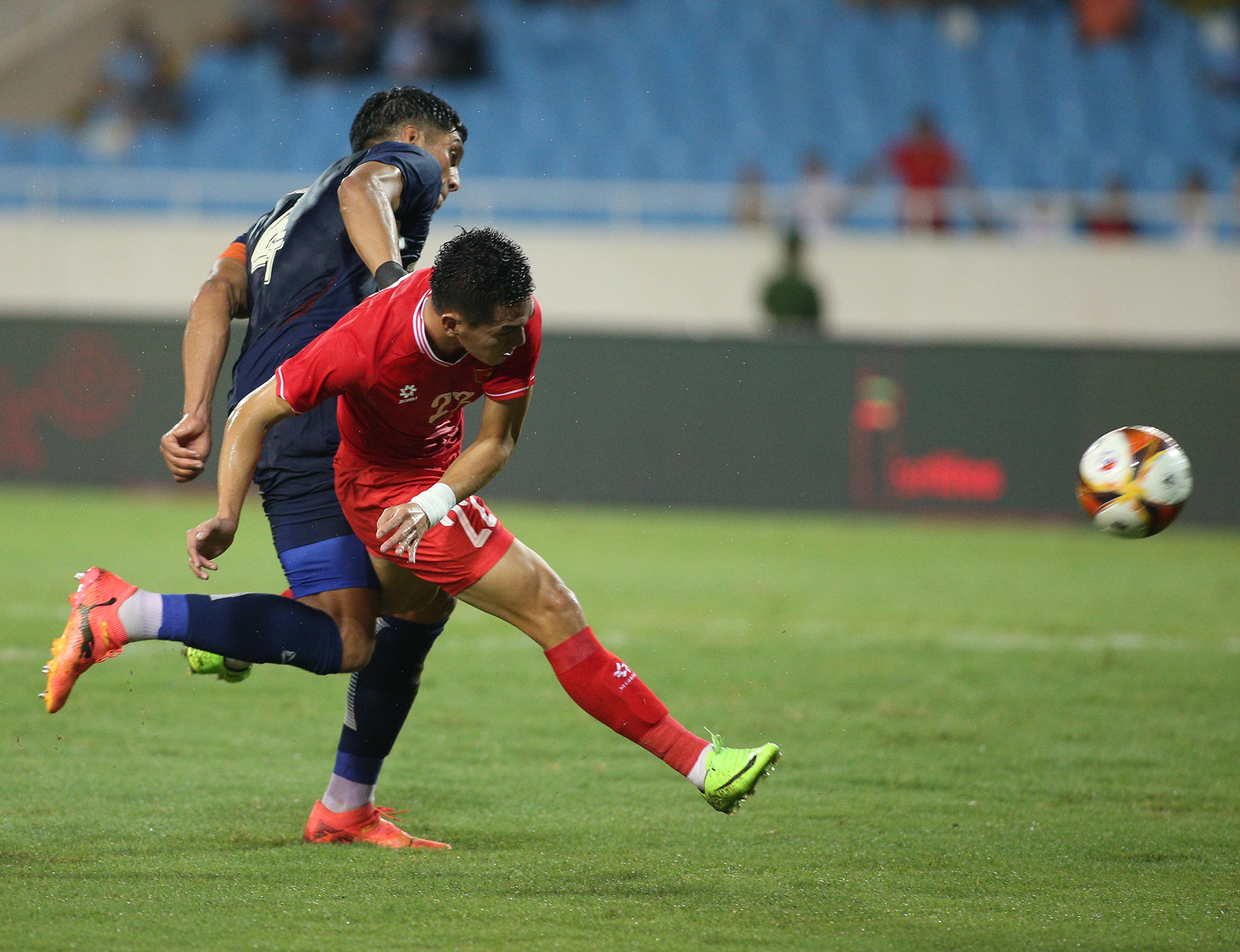 tuyen viet nam thai lan 1.JPG