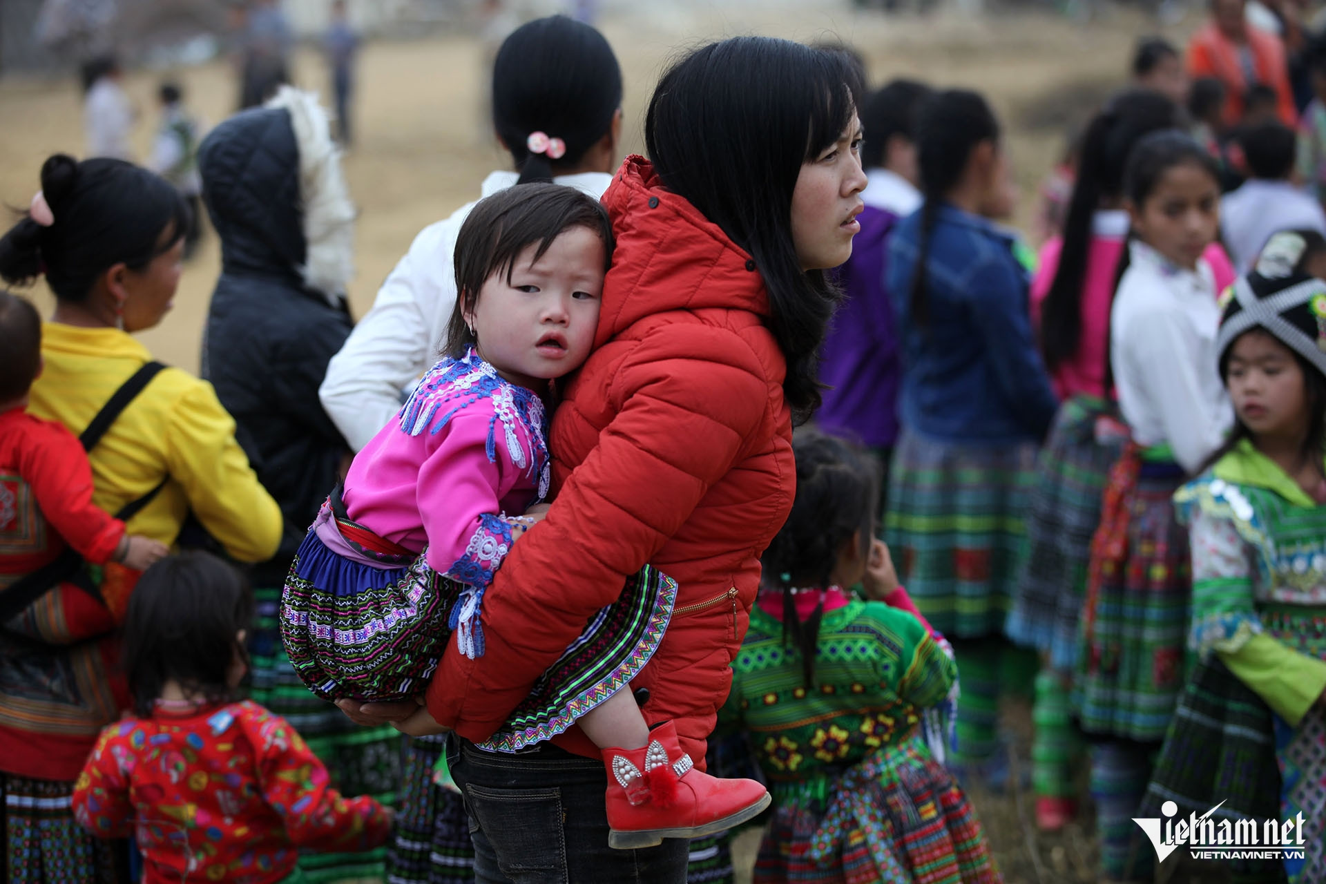 W-giam ngheo dan toc mien nui.jpg