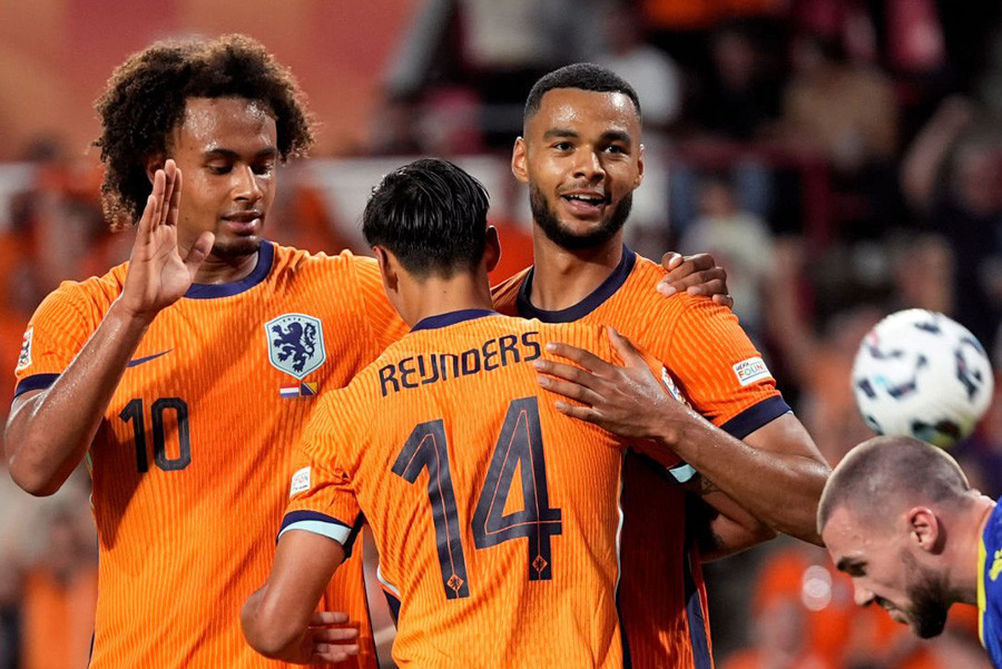Nhận định bóng đá Hà Lan vs Đức: Đại tiệc tấn công Zirkzee Ha Lan Bosnia.jpg