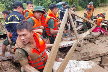 Danh tính người thiệt mạng trong vụ lũ cuốn ở thôn Làng Nủ