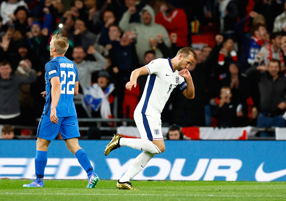 Harry Kane lập cú đúp, tuyển Anh thắng nhọc Phần Lan Tuyển Anh