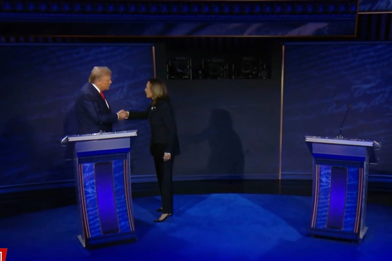 Ông Trump tuyên bố cuộc tranh luận