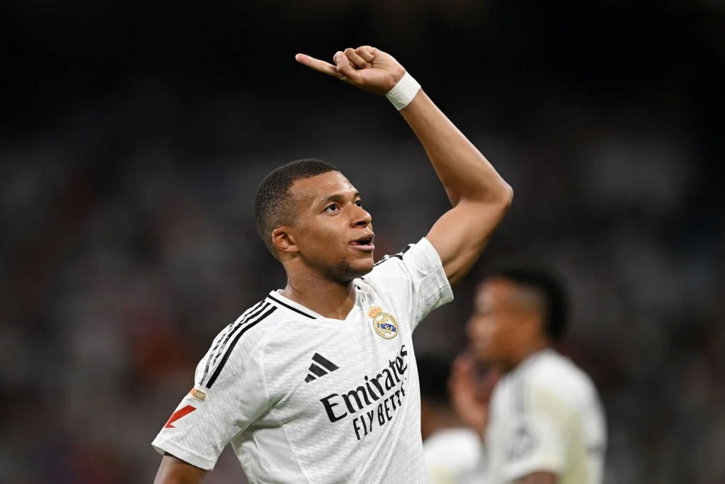 Mbappe real madrid 2 0 betis.jpg