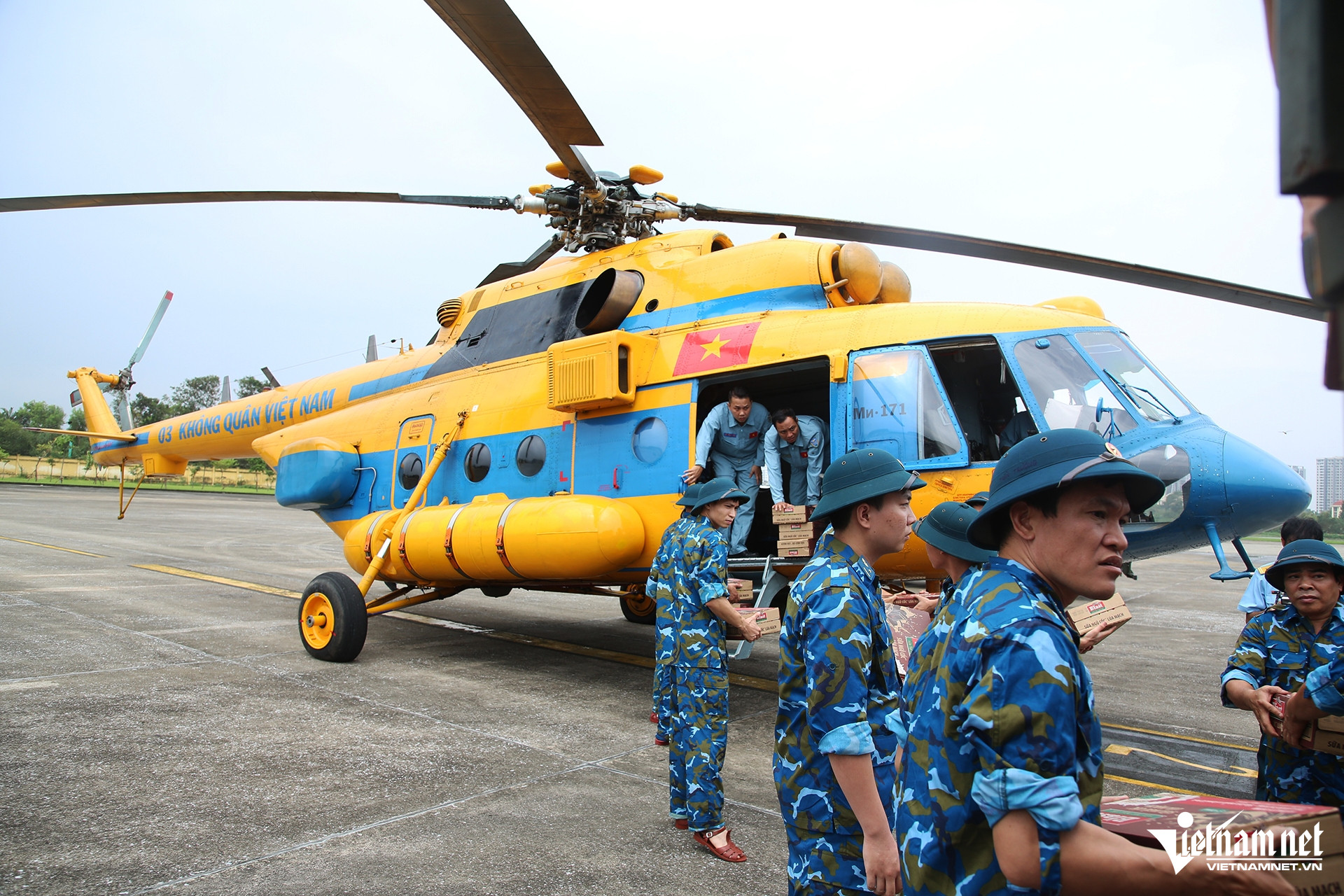 W-mi 17 3 copy.jpg