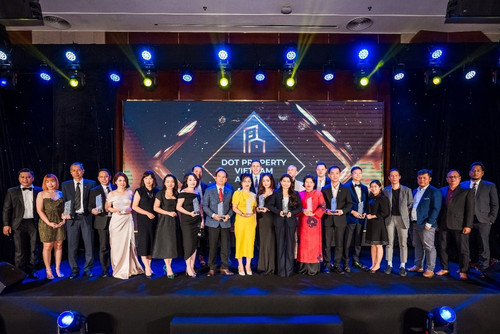 Dot Property Vietnam Awards 2024 vinh danh các doanh nghiệp phát triển bền vững