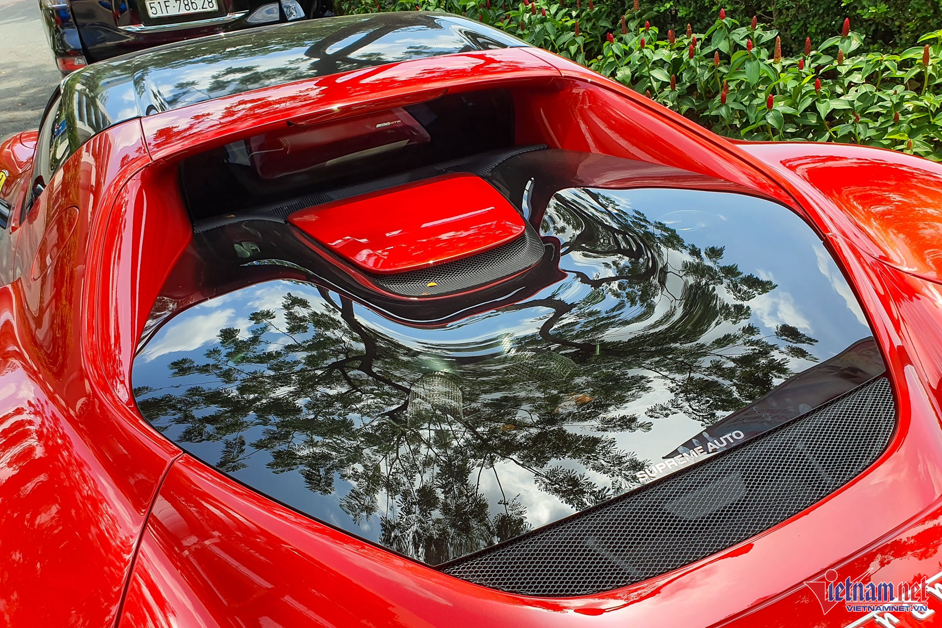 W-Ferrari 296 GTB Vietnamnet 1.jpg