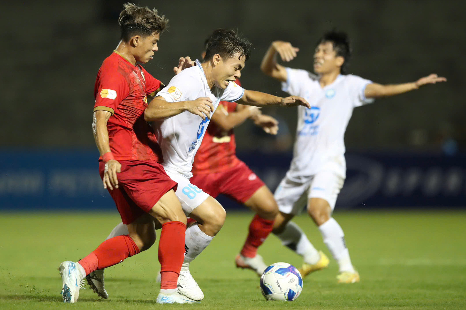 Ha Tinh Nam Dinh.jpg