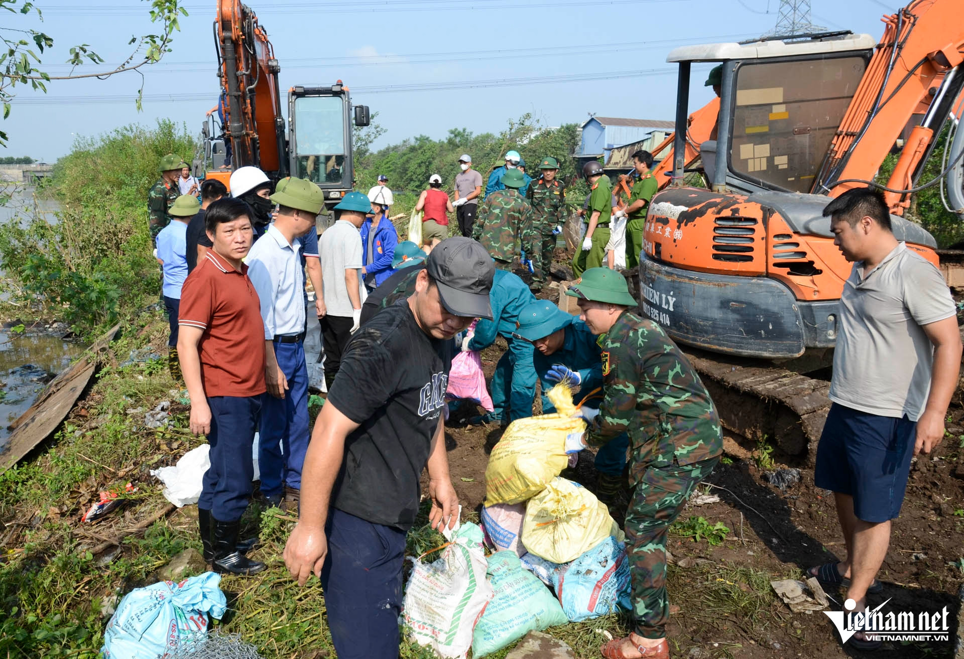 W-vỡ đê bắc ninh_1.JPG.jpg