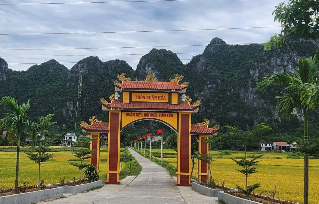 Kết quả tích cực trong xây dựng nông thôn mới ở huyện miền núi Tuyên Hoá