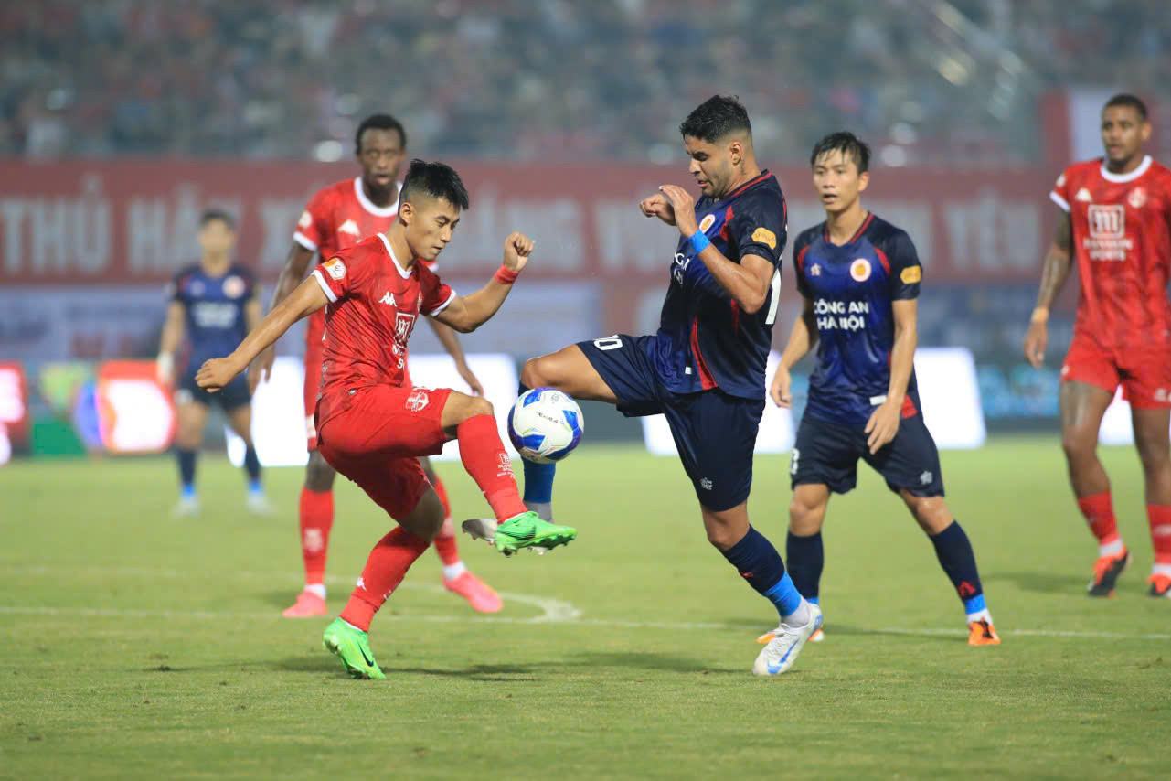 hai phong vs cahn 1.jpg
