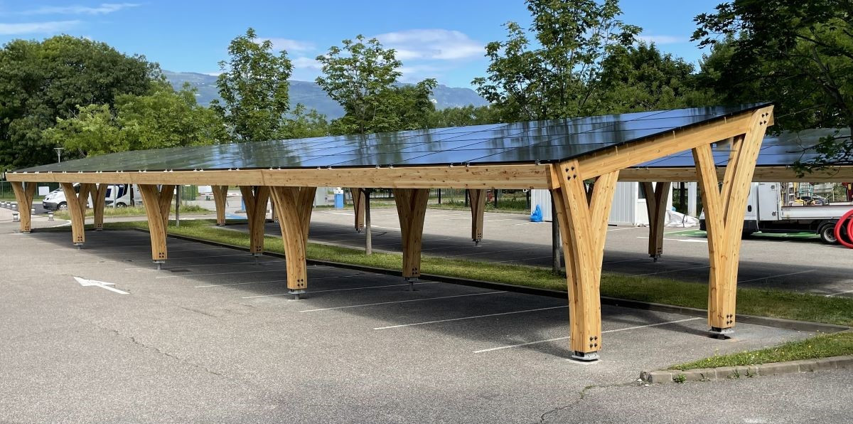 Solar Carport X SE 24 cars.jpeg