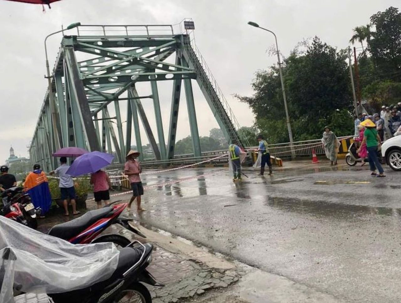 cầu Yên Bái .jpg