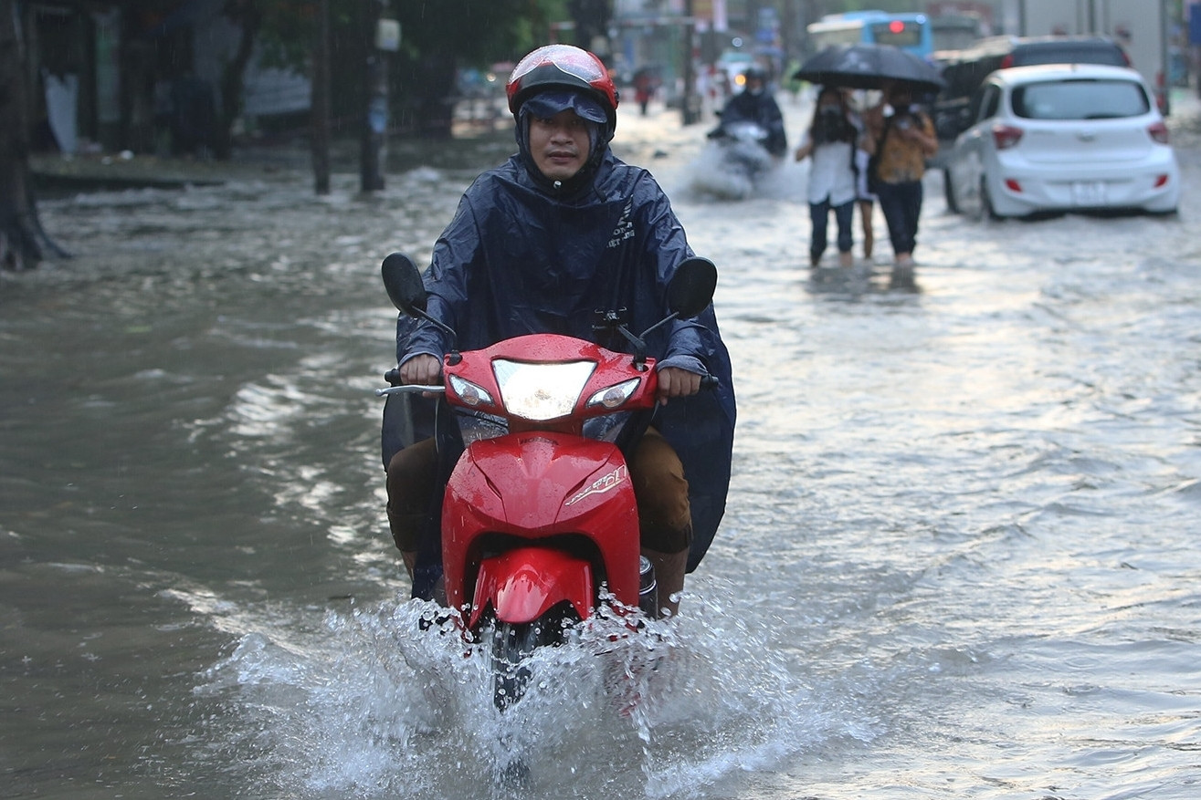 Dự báo thời tiết 17/9/2024: Bão số 4 sẽ hình thành trên Biển Đông, mưa to khắp 3 miền