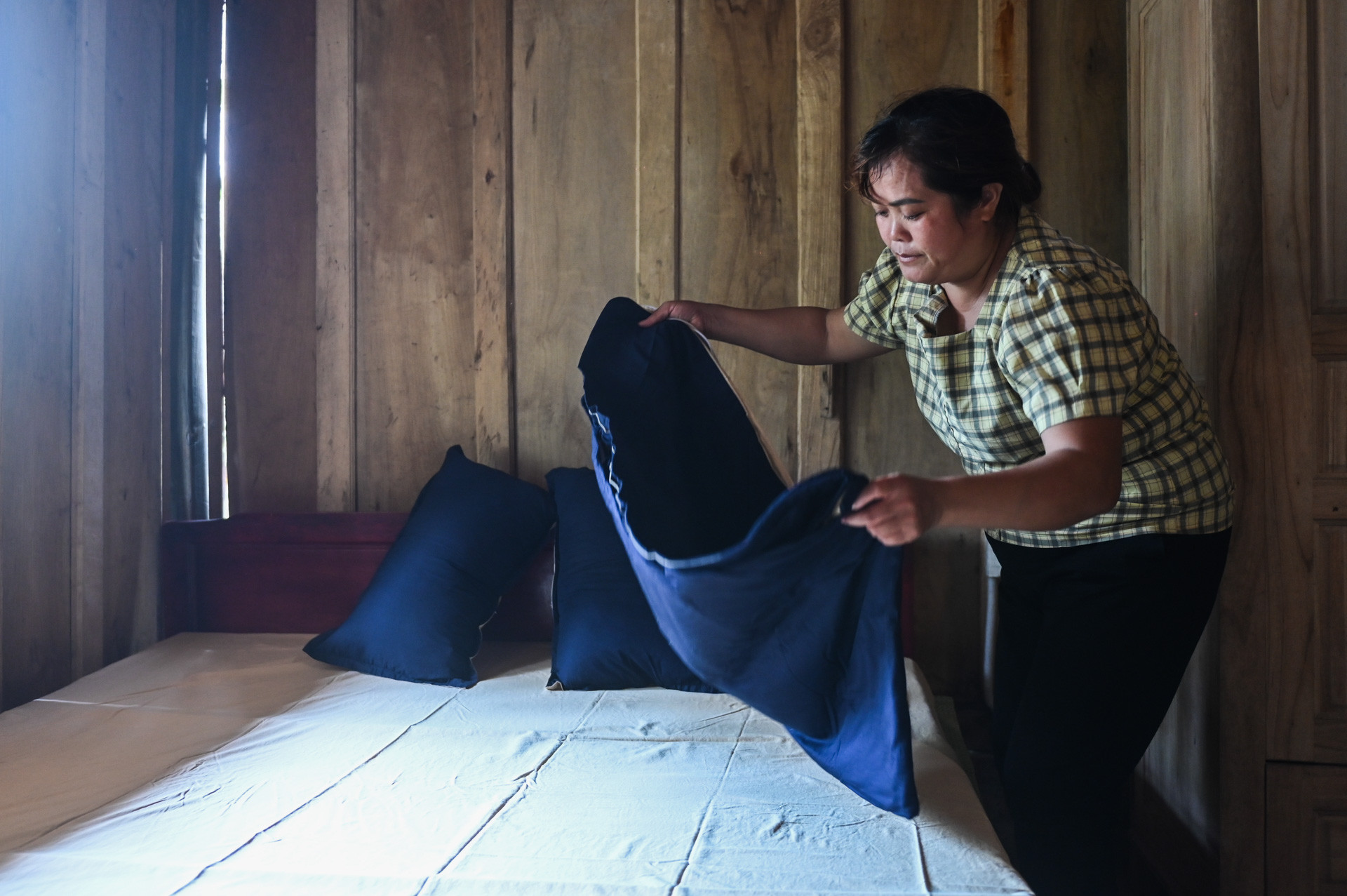 Mai Châu chăm lo bù đắp đa chiều thiếu hụt cho người nghèo