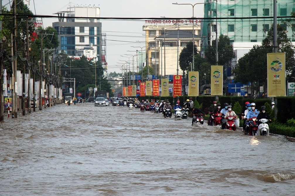 Các tỉnh miền Tây cảnh báo nước lên nhanh, ngập lụt ở nhiều nơi