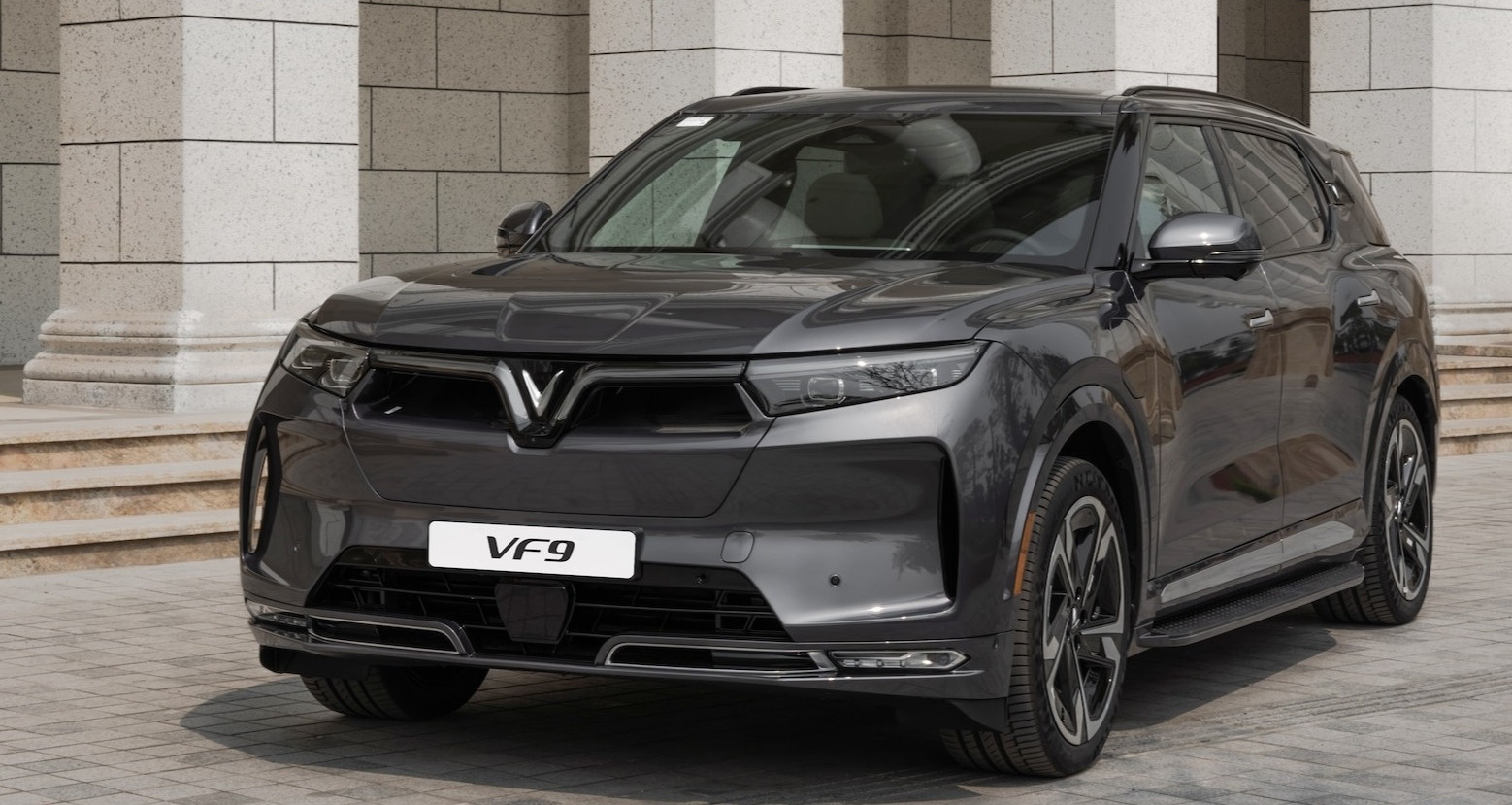 Mua VF 9 trong tháng 9, chủ xe lời hơn 582 triệu đồng