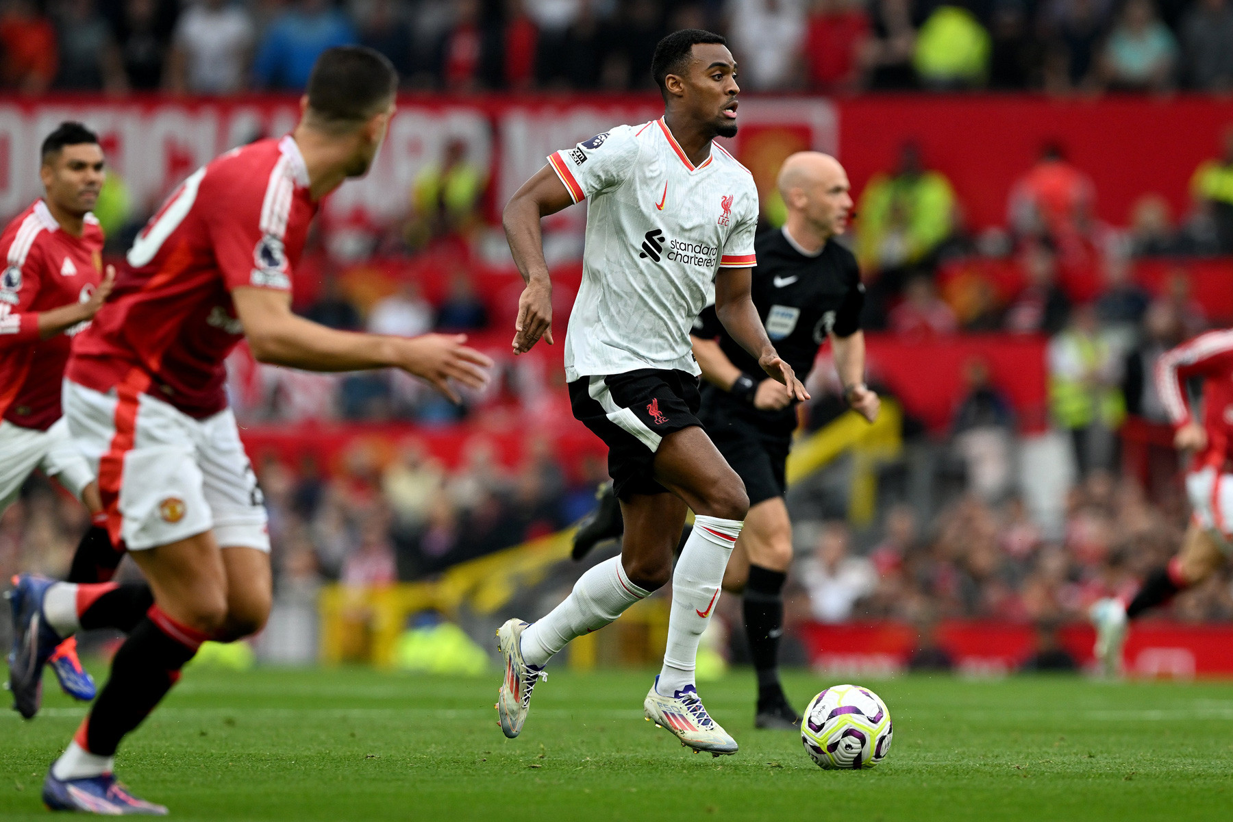 Gravenberch MU Liverpool.jpg