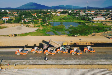 Vượt núi băng rừng thi công cao tốc gần 12.000 tỷ đồng Vân Phong - Nha Trang