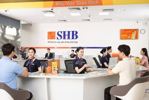 SHB giảm 50% tiền lãi cho khách hàng bị ảnh hưởng bão lũ