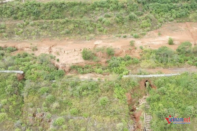 W-w z4970863894268 288c38b9c227ed5c6b1c40434aadad31 1 2 1708.jpg